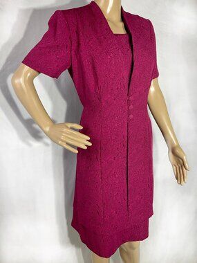 Just in Thyme Sz 8 Vintage Pink Knee Length Dress Womens Short Sleeved